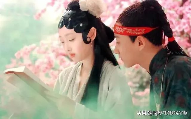 87版《红楼梦》，新版《红楼梦》和小戏骨版《红楼梦》，你喜欢哪一部？