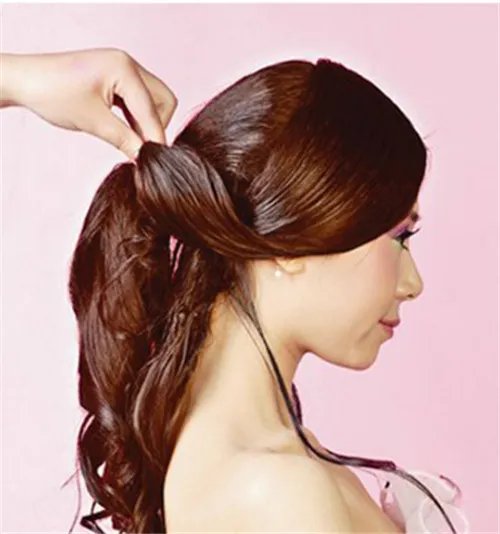 韩式新娘头怎么扎好看 2017韩式新娘发型推荐