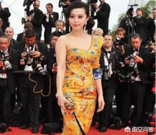 范冰冰的复古巴黎女郎封面，你觉得这样的范爷漂亮吗？