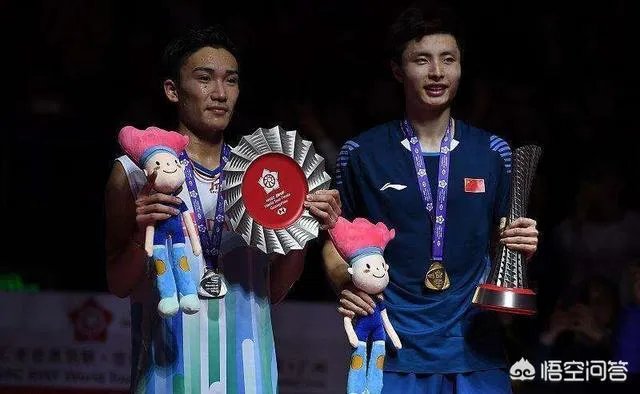 无冕之王，李宗伟退役了，林丹会称霸羽坛吗？