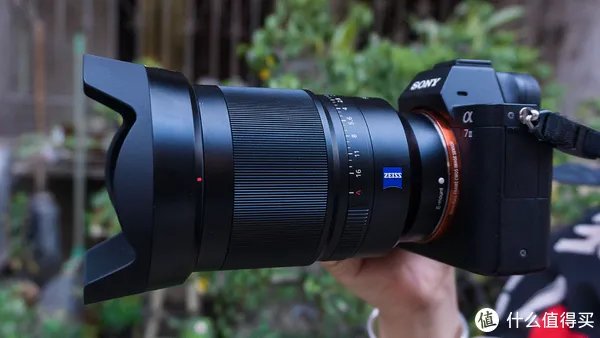 摄影笔记 篇十六：#言出必行#带上SONY A7R2去拍妹子！附拍妹镜头使用心得