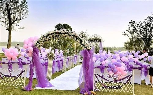 重庆户外婚礼场地一览表 户外婚礼怎样布置好看