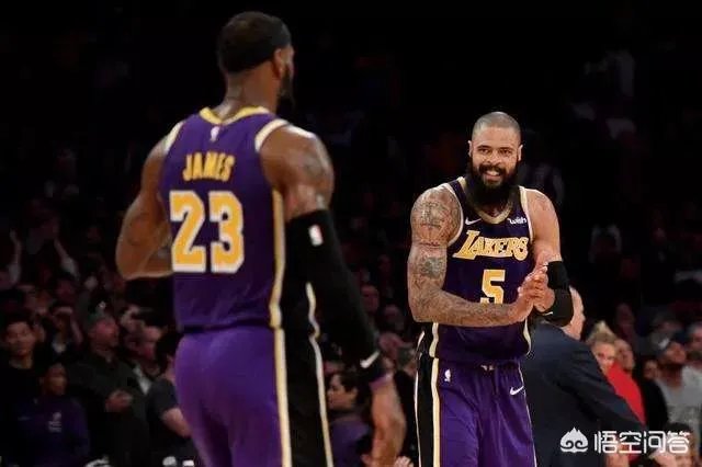 詹姆斯26+7+4,“拳王”盖帽绝杀老鹰,怎么评价这场比赛?