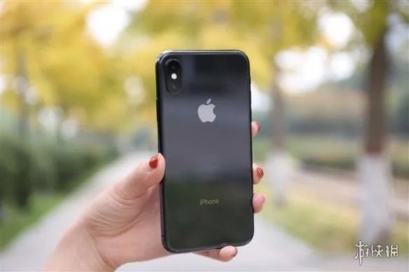 iPhone X掉漆是使用不当造成的 苹果:不属于售后范围