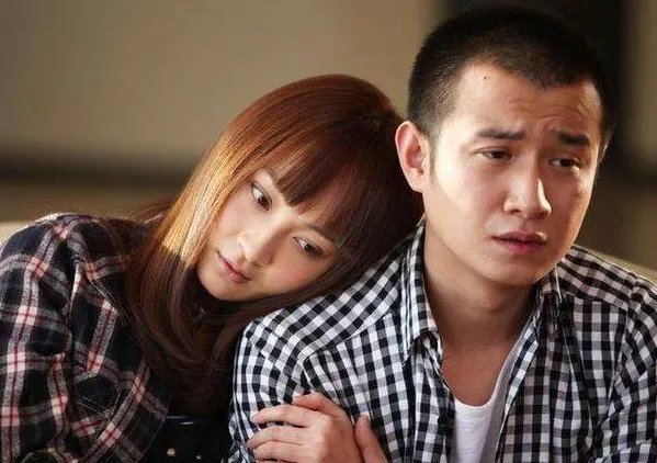 文章是怎么爱上姚笛的？