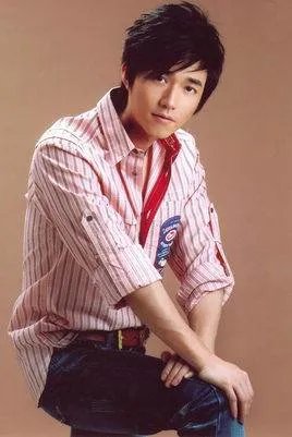 迪迦奥特曼中文版的片头曲和片尾曲叫什么名字