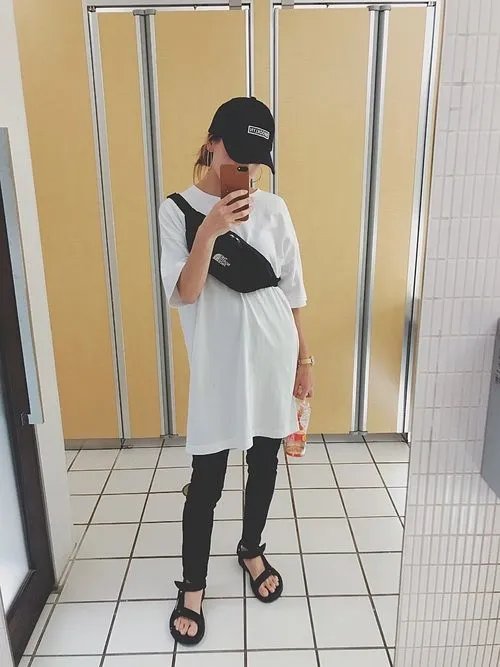 白色t恤怎么搭配 20款不重复白t恤穿搭