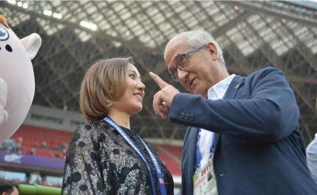 续约曼萨诺，你认为贵州下赛季会取得怎样的成绩？