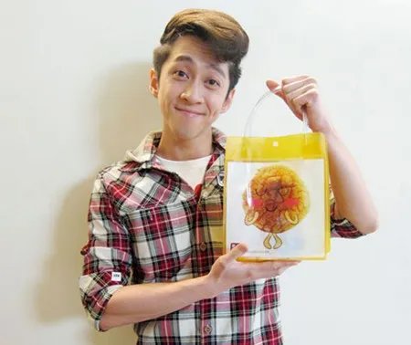 陈汉典女友遭曝光 大方承认恋情引热议