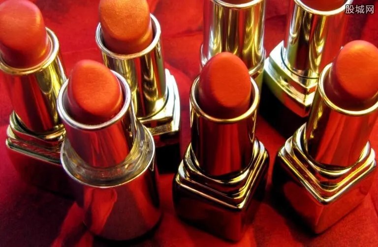 买化妆品去哪个网站好 网上购物要注意哪些问题