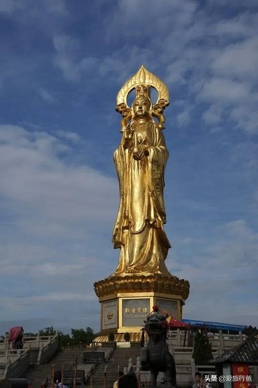 你去过的第一个A级景区是哪里？给你留下了什么深刻印象？