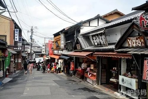 5月赴日旅游仅1700人，日本游客为何变少了？