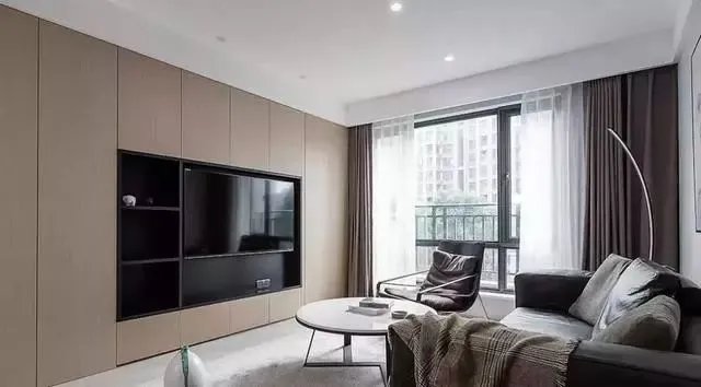 电视背景墙不要放空白，这些案例款款精致清爽超实用