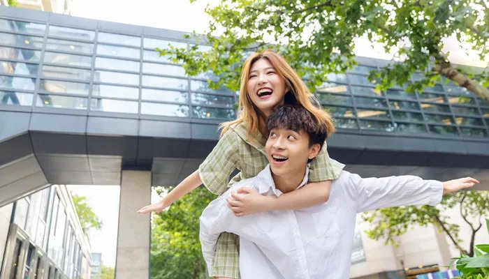 天蝎座女生和什么座男生最配 天蝎女和哪个星座的男生最配