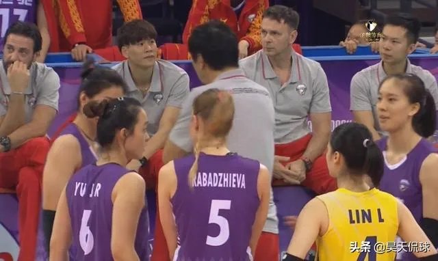 一传不稳、进攻乏力，恒大女排不敌伊萨无缘四强。你怎么看？