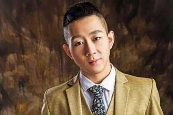 王小源在哪个平台直播 一个被骂最少的网红如今发展也不错