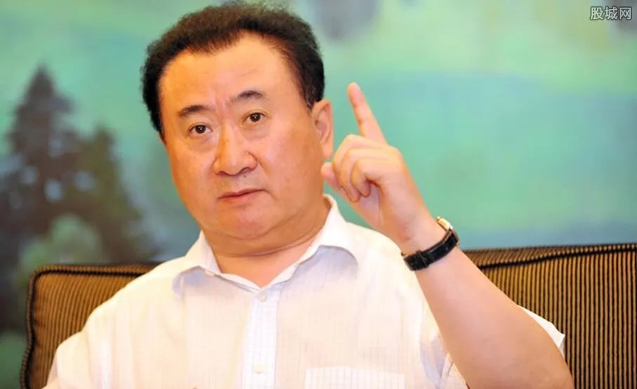 大连一方与大连万达是什么关系 王健林为何突然撤资