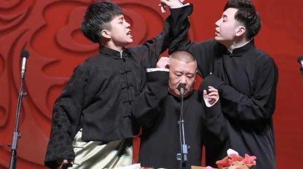 天津德云社的鲶鱼效应：天津相声界逐渐分化，心中各有打算，你怎么看？