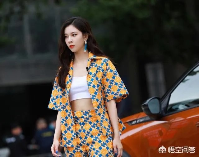 大家觉得宋妍霏长得好看吗？