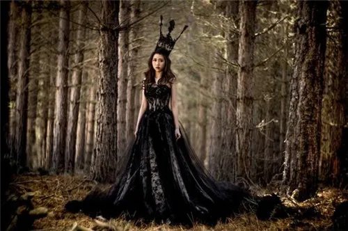 黑色婚纱寓意是什么 结婚穿黑婚纱好吗