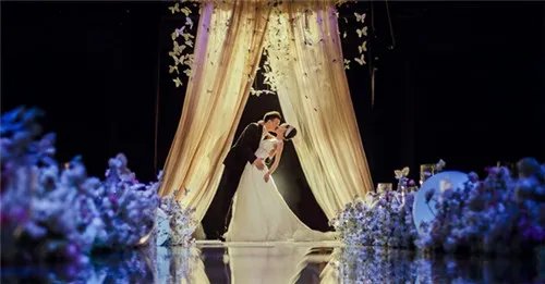 创意婚礼主持词开场白大全 结婚主持人讲话要注意什么