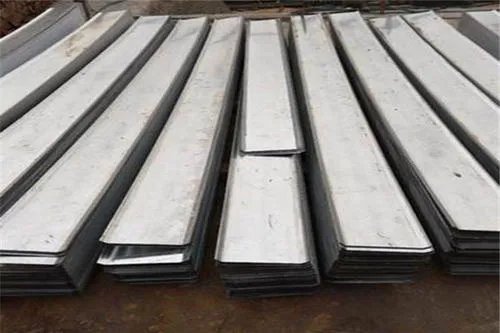 止水钢板属于什么材料