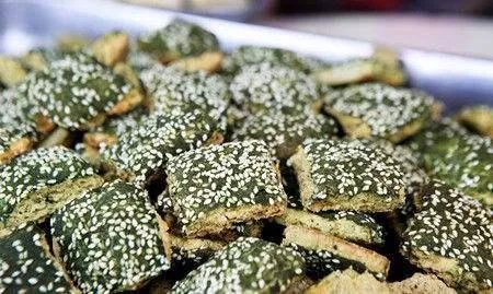 宁波的溪口千层饼好吃吗？可以自己做着吃吗？