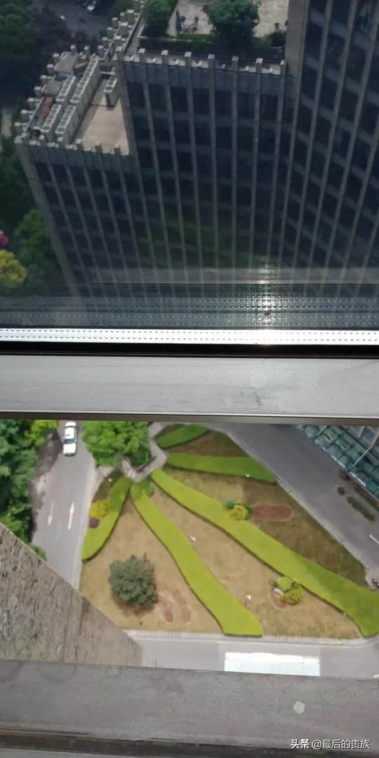 昨天新型病毒新增病例为啥那么多?