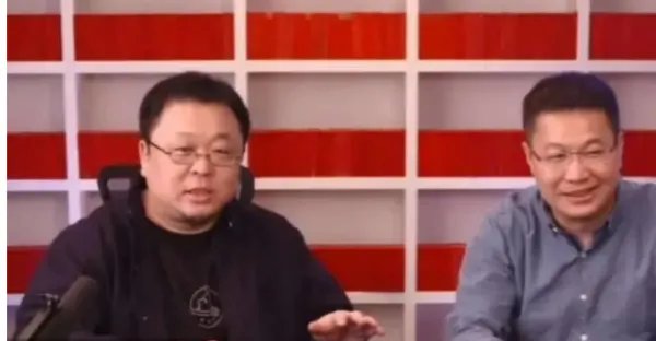 罗永浩调侃“老东家”新东方引争议，这样的带货方式为何会引发争议