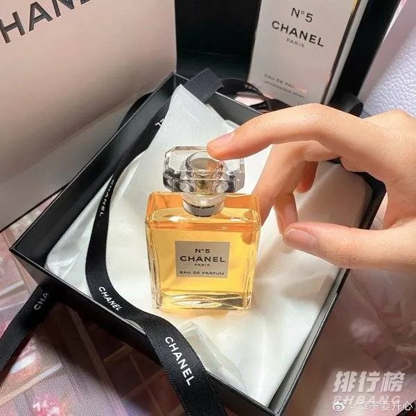香奈儿五号香水和五号之水有什么区别