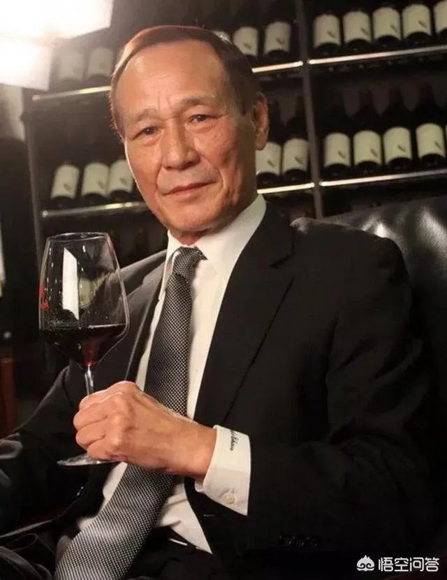 你认为香港影坛最能打的明星是谁?