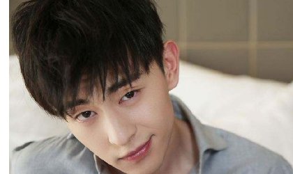 邓伦的女朋友是谁？