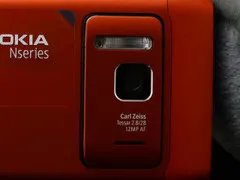 1200万像素的光影 诺基亚N8火热销售1100元