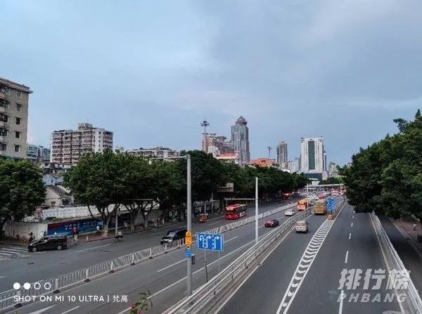 小米10pro至尊版参数_小米10pro至尊版怎么样