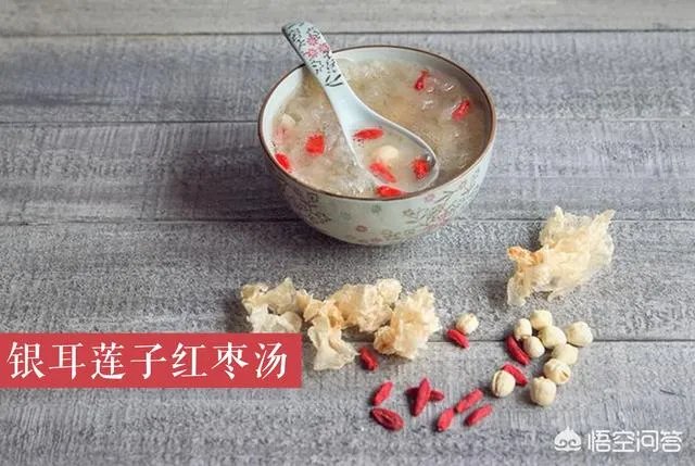 本人皮黄,混合皮肤,毛孔有点粗,很想买一种适合自己的护肤品,怎么选择?