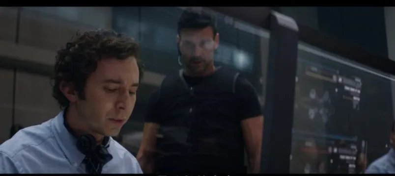 最后的AvengersAssemble是由美国队长喊而不是钢铁侠是为什么？