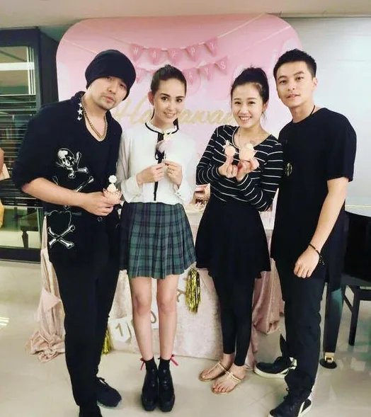 对生完孩子的昆凌,周杰伦半夜说了这样一句话....