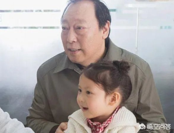 都挺好小咪二叔二婶