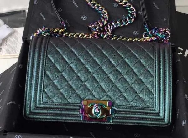 香奈儿包包怎么查款式型号？