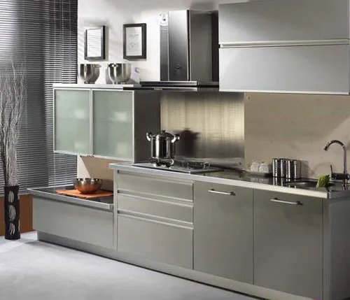 不锈钢橱柜好吗 不锈钢橱柜的优缺点分析