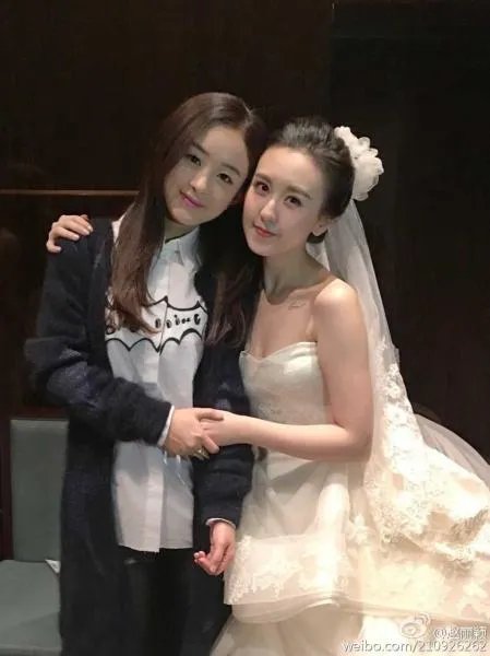 赵丽颖的表妹好美!还有哪些明星有个比自己还美的亲戚?