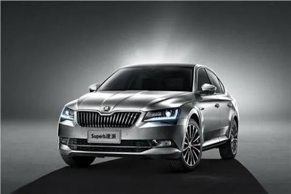 大众帕萨特与速派哪个好?哪款性价比更高?