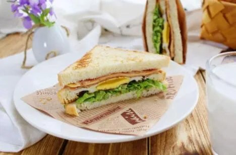 年薪千万偷三明治是真的吗 背后的原因竟是因为这个！