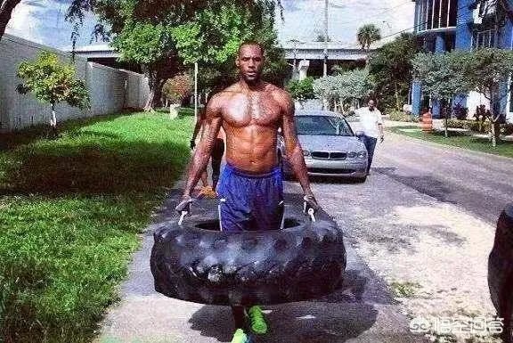 诺维茨基退役后时隔10年终于喝酒,吃蛋糕!论NBA球员自律重要性,你知道还有哪些吗?