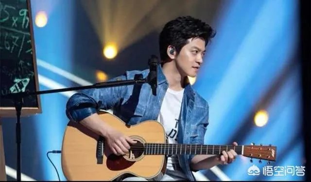 2018年《中国好声音》中哪位导师的唱功实力比较强？为什么？