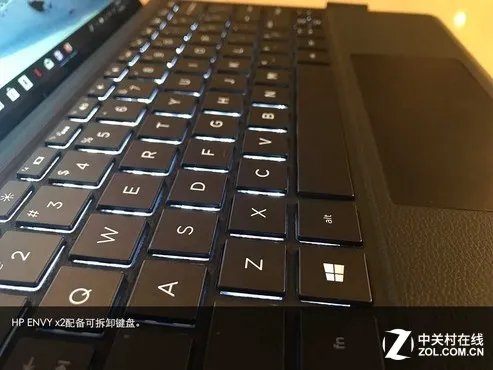 可插SIM卡的骁龙本 惠普ENVY x2上手组图