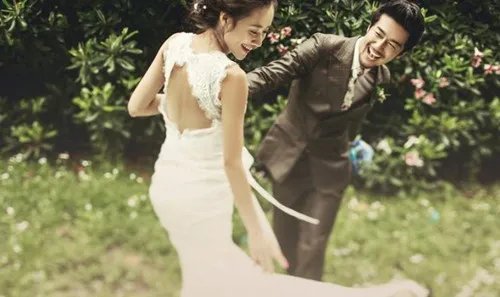 80后创意婚纱照片欣赏 创意婚纱照姿势大全