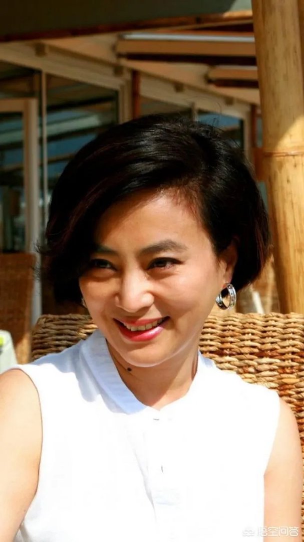 同样是“甜歌皇后”，李玲玉与杨钰莹有何区别？