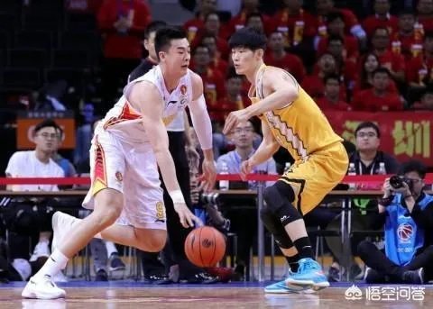 很多深圳球迷话深圳队能够黑八，夺冠的机会大，你们相信吗？