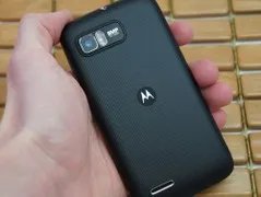 双核2代抢先体验 摩托ME865预售价格曝光